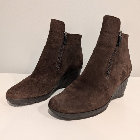 Valdini Shoes - Valdini Dark Brown Suede Leather Pumps with Soft Fur Lining